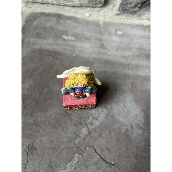 Christmas Angel Figurine Rejoice 3.5” Holiday Decor Cottagecore Vintage Y2K - Picture 5 of 8